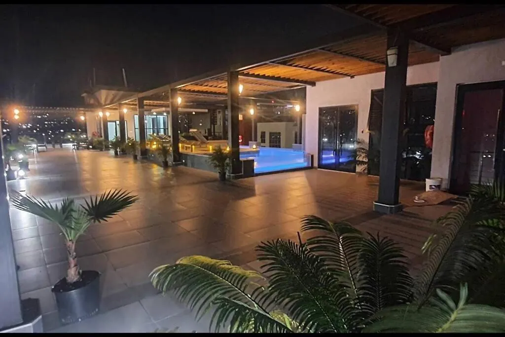 Apartman Luxury Condo - Pool In Kingston G28